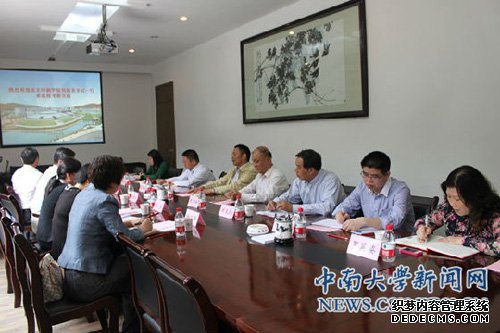 北京印刷学院党委书记走访中南大学